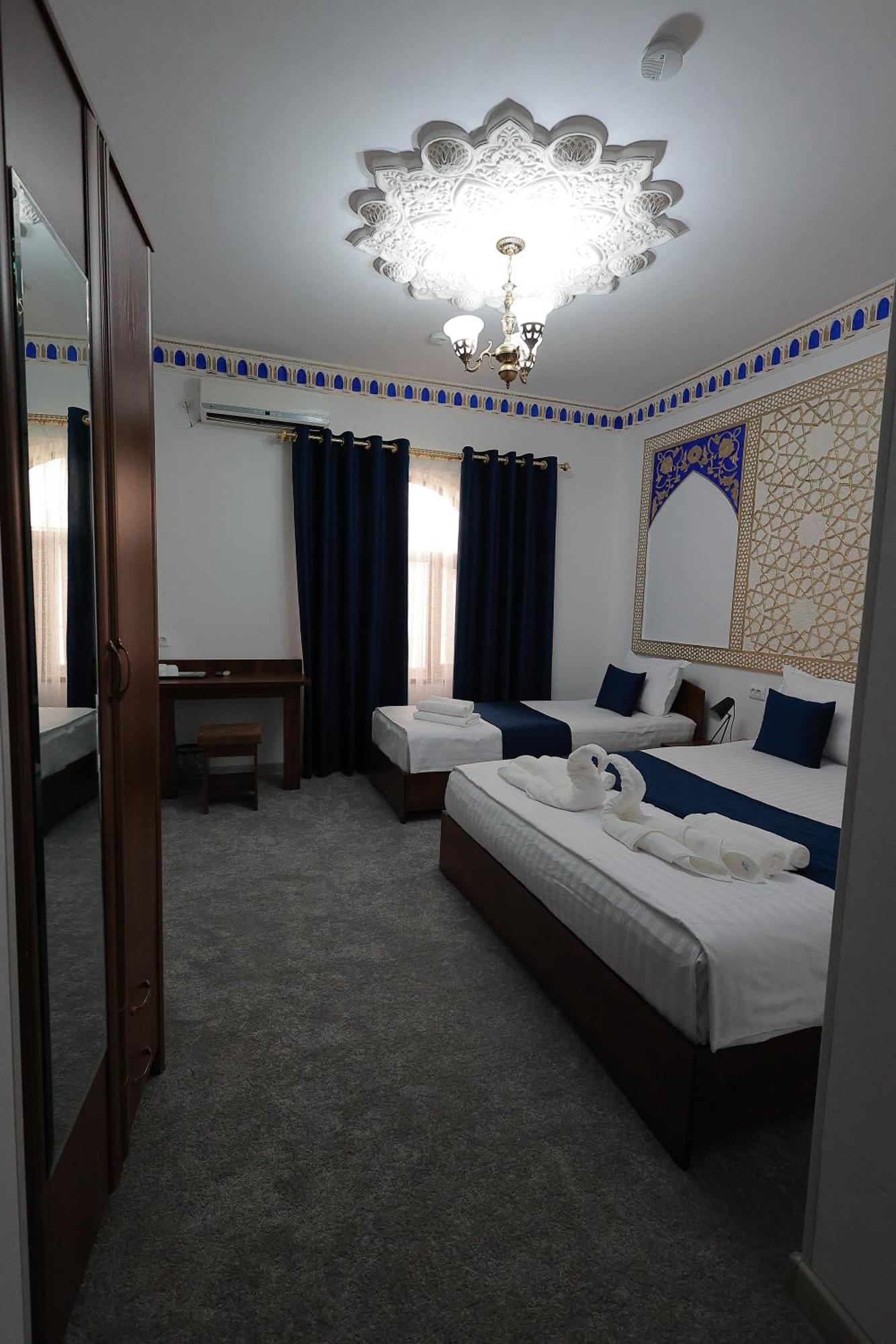 Jahangir Boutique Buchara Buitenkant foto